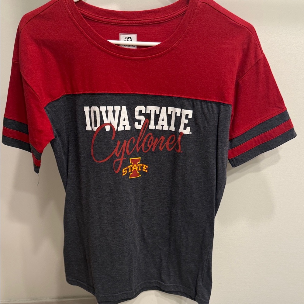 J. America Red and Gray Graphic Tee
